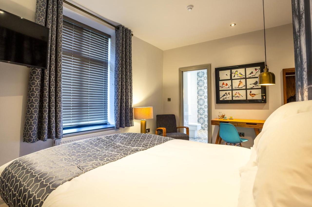 Eagle And Child, Ramsbottom Hotell Bury  Exteriör bild