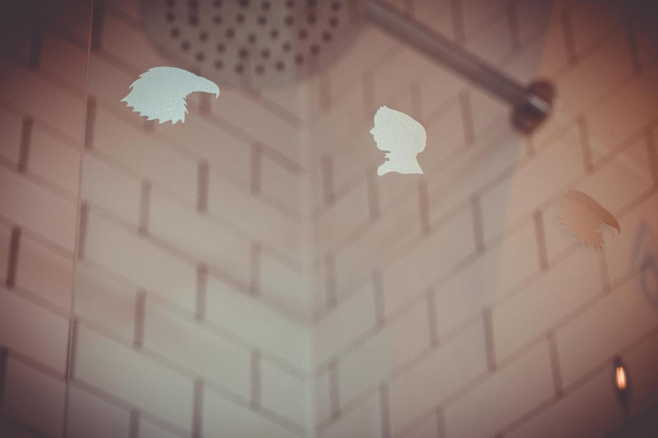 Eagle And Child, Ramsbottom Hotell Bury  Exteriör bild